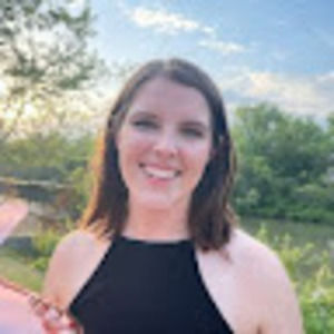 Meet your Posher, Avery